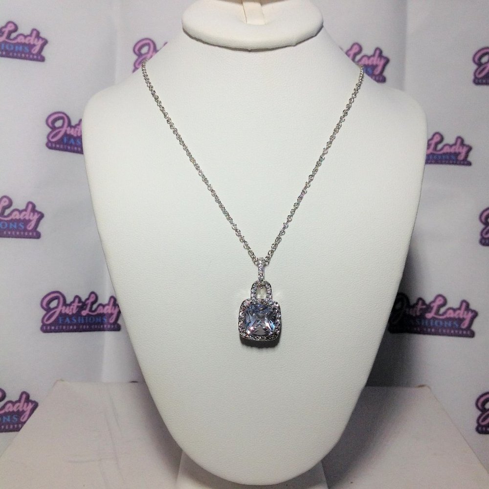 Goddess Pendant Chain
